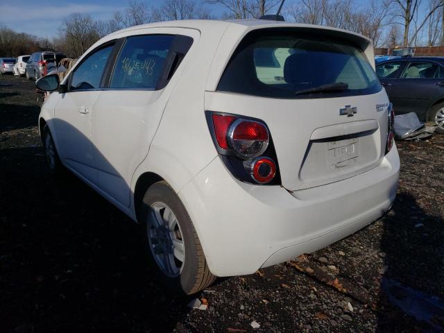 1G1JC6SH3F4105255 - 2015 CHEVROLET SONIC LT WHITE photo 2