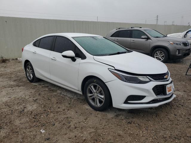 1G1BE5SM9H7218425 - 2017 CHEVROLET CRUZE LT WHITE photo 4