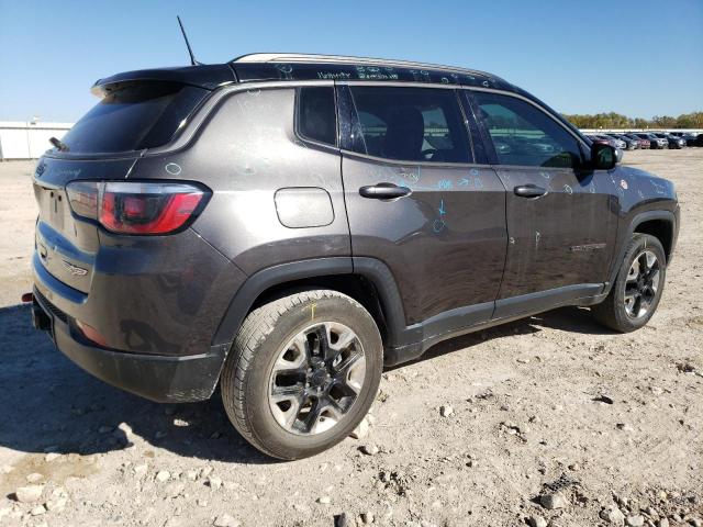 3C4NJDDB7JT128715 - 2018 JEEP COMPASS TRAILHAWK GRAY photo 3