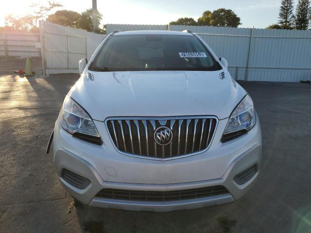 KL4CJASB6FB250123 - 2015 BUICK ENCORE WHITE photo 5