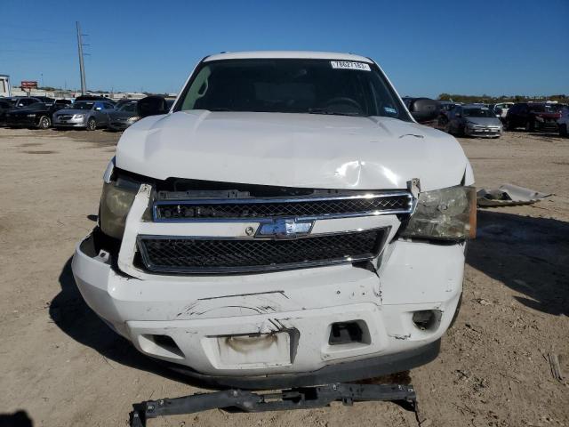 1GNWC5EG6BR377488 - 2011 CHEVROLET SUBURBAN C2500 WHITE photo 5