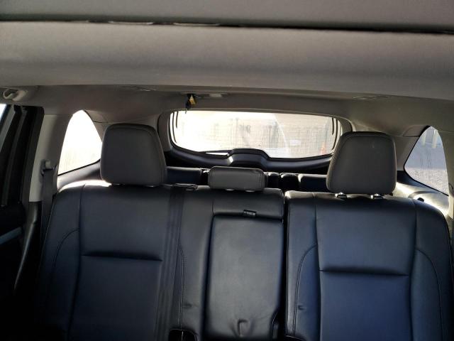 5TDKKRFH6GS144874 - 2016 TOYOTA HIGHLANDER XLE WHITE photo 10