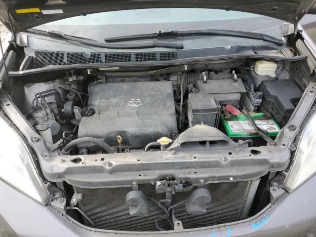 5TDJK3DC8FS121868 - 2015 TOYOTA SIENNA LE GRAY photo 12