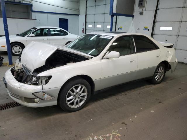 2000 LEXUS ES 300, 