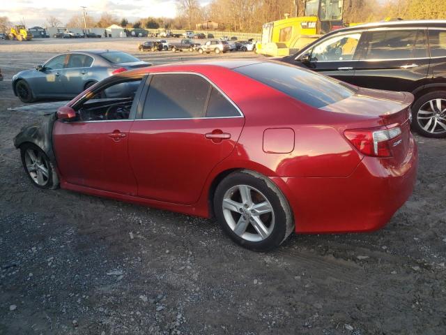 4T1BF1FK3EU736402 - 2014 TOYOTA CAMRY L RED photo 2