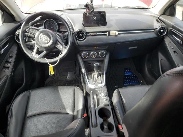 3MYDLBYV6KY518323 - 2019 TOYOTA YARIS L Қызыл фото 8