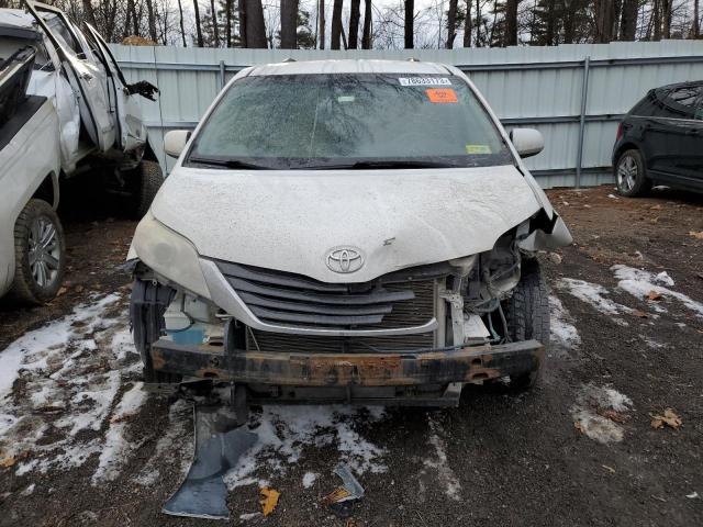 5TDKK3DC6BS103528 - 2011 TOYOTA SIENNA LE WHITE photo 5