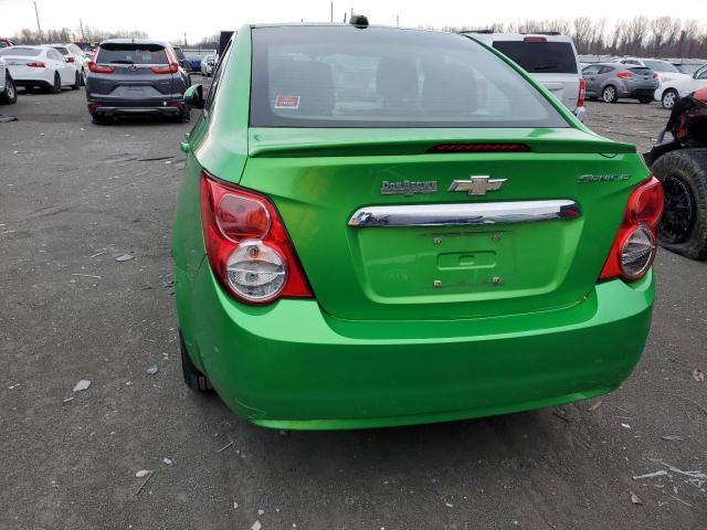 1G1JC5SH2F4117732 - 2015 CHEVROLET SONIC LT GREEN photo 6