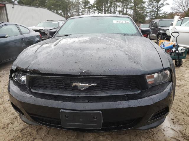 1ZVBP8AM0C5273173 - 2012 FORD MUSTANG BLACK photo 5