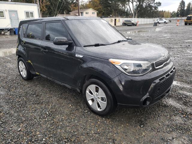 KNDJN2A26G7387754 - 2016 KIA SOUL BLACK photo 4