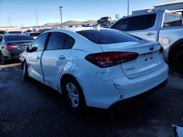 3KPFL4A70JE233678 - 2018 KIA FORTE LX WHITE photo 2