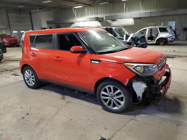 KNDJP3A54H7477271 - 2017 KIA SOUL + RED photo 4