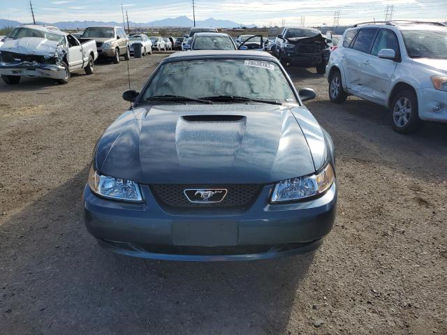 1FAFP44471F101325 - 2001 FORD MUSTANG BLUE photo 5