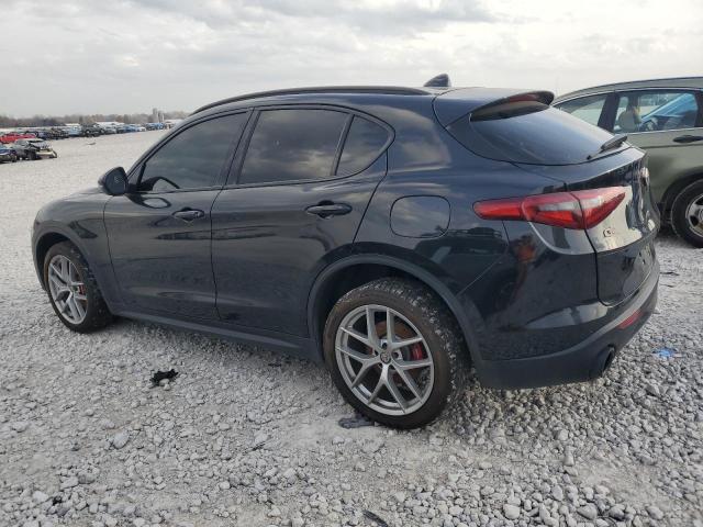 ZASFAKNN1J7C16706 - 2018 ALFA ROMEO STELVIO TI SPORT BLACK photo 2