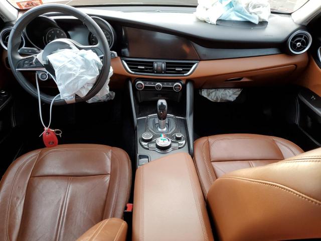 ZARFAEDN9H7552910 - 2017 ALFA ROMEO GIULIA Q4 红色 照片 8