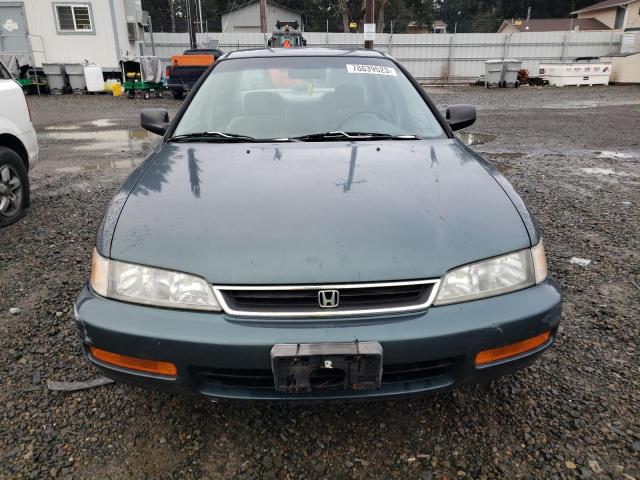 1HGCD5522VA142197 - 1997 HONDA ACCORD DX TEAL photo 5