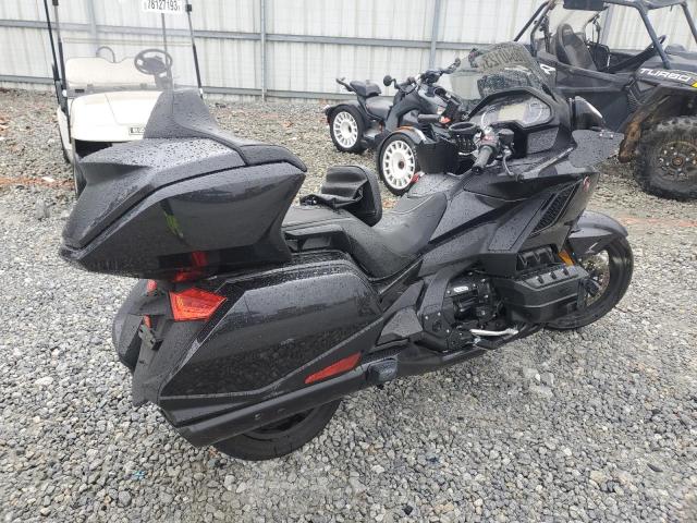 JH2SC795XMK302016 - 2021 HONDA GL1800 D BLACK photo 4