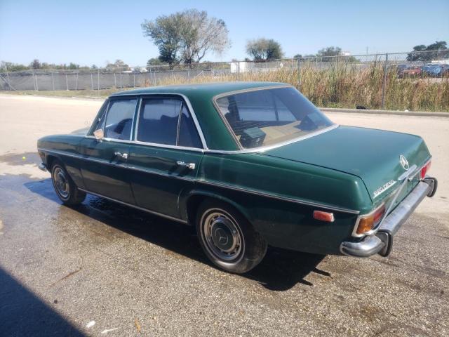 11511010218392 - 1972 MERCEDES-BENZ 220D GREEN photo 2