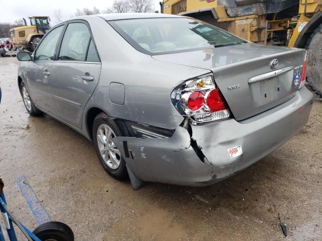 4T1BE32K65U963992 - 2005 TOYOTA CAMRY LE GRAY photo 2