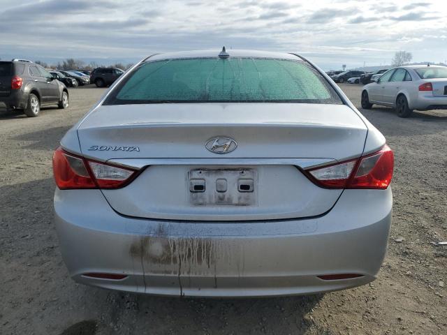 5NPEB4AC7DH685168 - 2013 HYUNDAI SONATA GLS SILVER photo 6