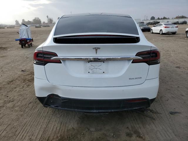 5YJXCBE49LF256480 - 2020 TESLA MODEL X WHITE photo 6