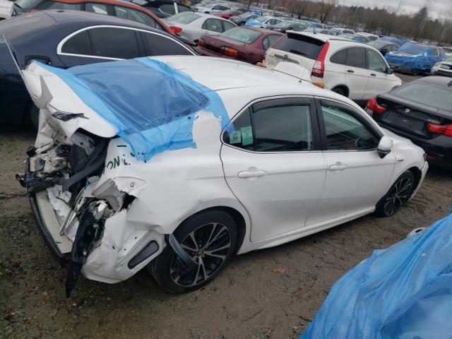 4T1B21HK0KU517532 - 2019 TOYOTA CAMRY HYBRID WHITE photo 3