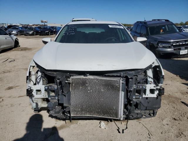 19XFC2F57JE041234 - 2018 HONDA CIVIC LX WHITE photo 5