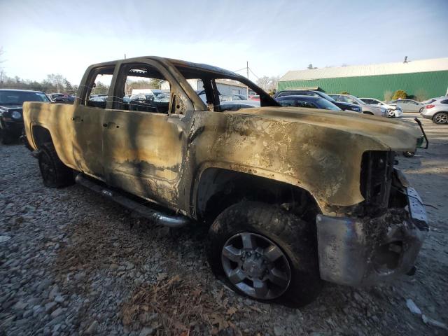 1GT22YEG4FZ557585 - 2015 GMC SIERRA K2500 SLE BURN photo 4