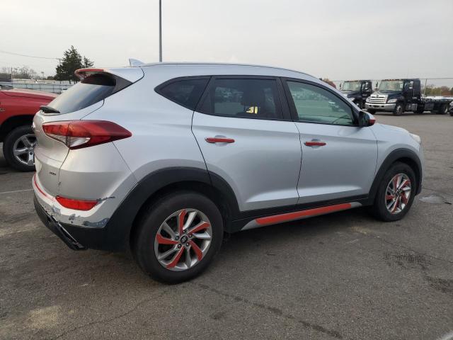 KM8J3CA4XJU725111 - 2018 HYUNDAI TUCSON SEL SILVER photo 3