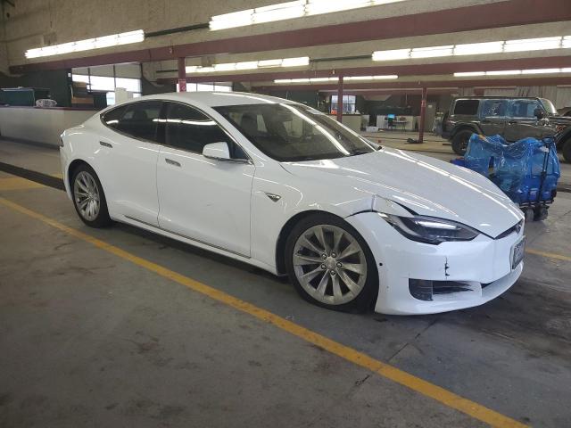 5YJSA1E23GF161587 - 2016 TESLA MODEL S თეთრი ფოტო 4
