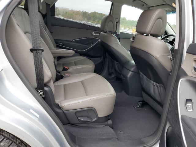 KM8SN4HF2GU160874 - 2016 HYUNDAI SANTA FE SE SILVER photo 11