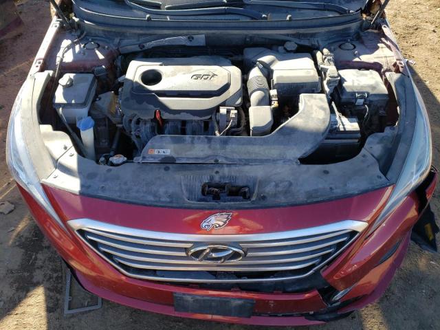 5NPE24AF1FH220253 - 2015 HYUNDAI SONATA SE RED photo 11