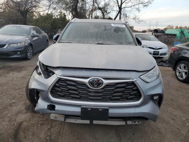 5TDGZRBH1LS010601 - 2020 TOYOTA HIGHLANDER XLE 银色 照片 5