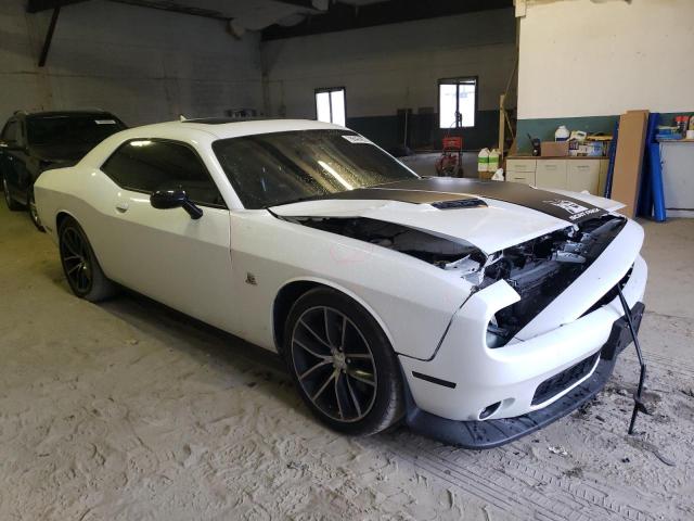 2C3CDZFJ5GH262516 - 2016 DODGE CHALLENGER R/T SCAT PACK WHITE photo 4