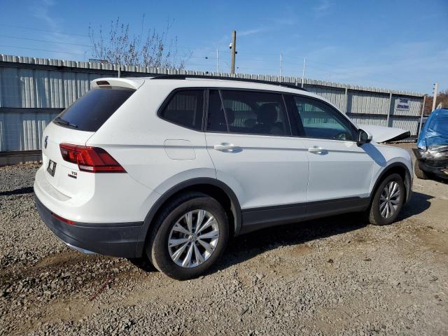 3VV0B7AX4JM119541 - 2018 VOLKSWAGEN TIGUAN S WHITE photo 3