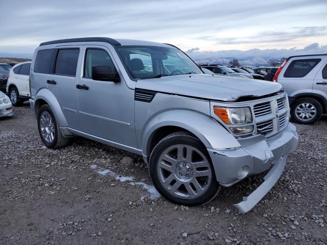 1D4PT5GX6AW134535 - 2010 DODGE NITRO SXT SILVER photo 4