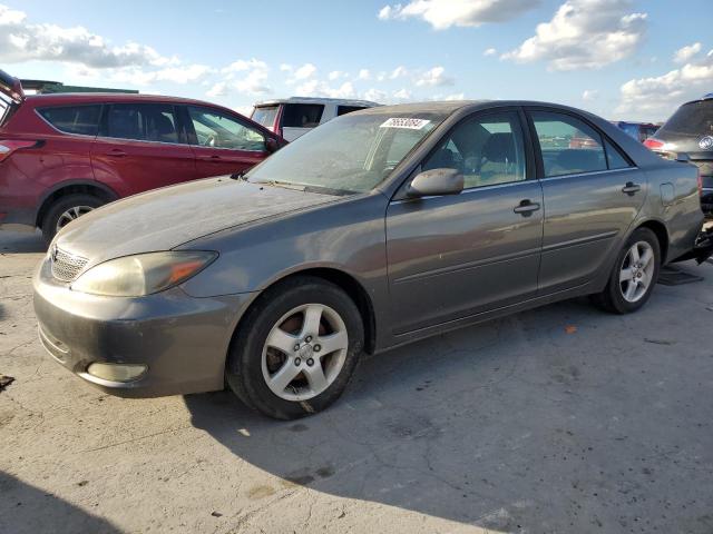 2002 TOYOTA CAMRY LE, 