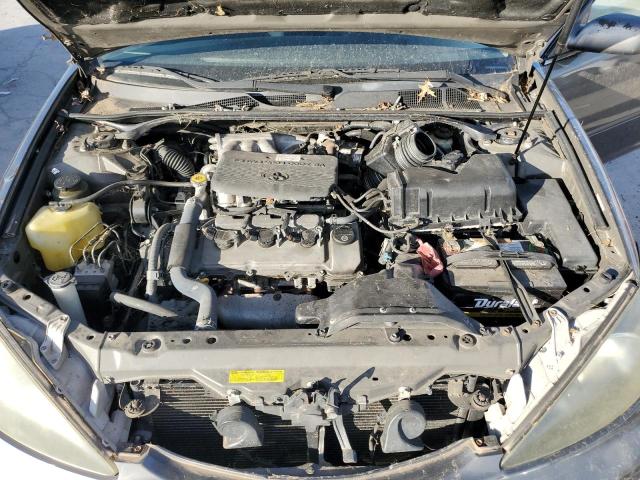 JTDBF32K420019810 - 2002 TOYOTA CAMRY LE GRAY photo 11
