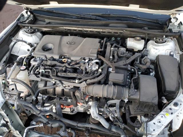 4T1F31AK2MU021742 - 2021 TOYOTA CAMRY XLE WHITE photo 11