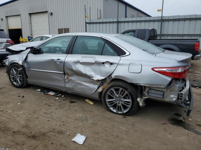 4T1BF1FK5GU210369 - 2016 TOYOTA CAMRY LE SILVER photo 2