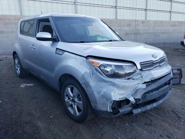 KNDJN2A24K7673532 - 2019 KIA SOUL GRAY photo 4