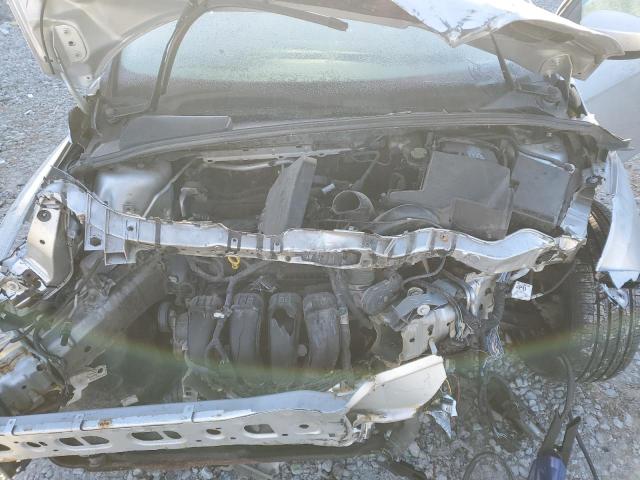 1FAHP3F2XCL411438 - 2012 FORD FOCUS SE SILVER photo 11