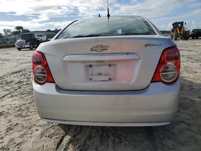 1G1JA5SH5C4102143 - 2012 CHEVROLET SONIC LS SILVER photo 6