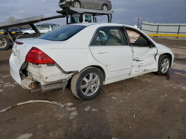 1HGCM56356A154384 - 2006 HONDA ACCORD SE WHITE photo 3