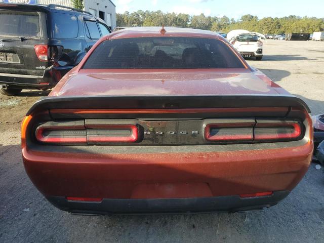 2C3CDZFJ5MH596475 - 2021 DODGE CHALLENGER R/T SCAT PACK ORANGE photo 6