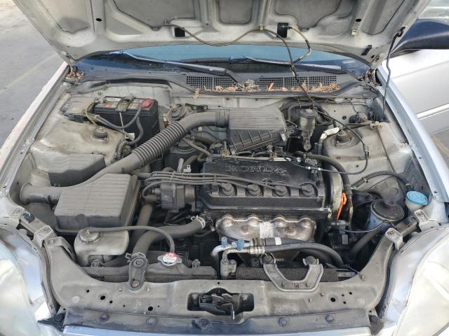 2HGEJ6618YH531400 - 2000 HONDA CIVIC BASE SILVER photo 11
