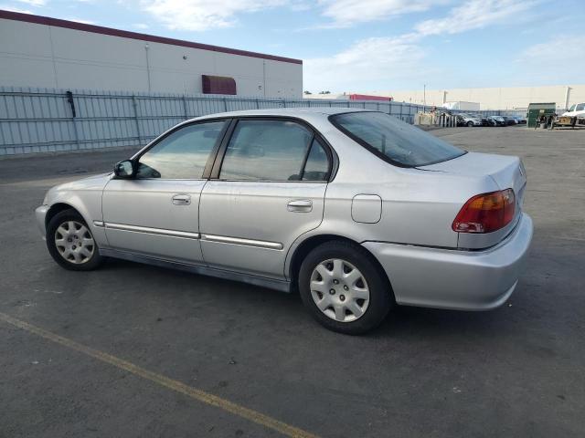 2HGEJ6618YH531400 - 2000 HONDA CIVIC BASE SILVER photo 2