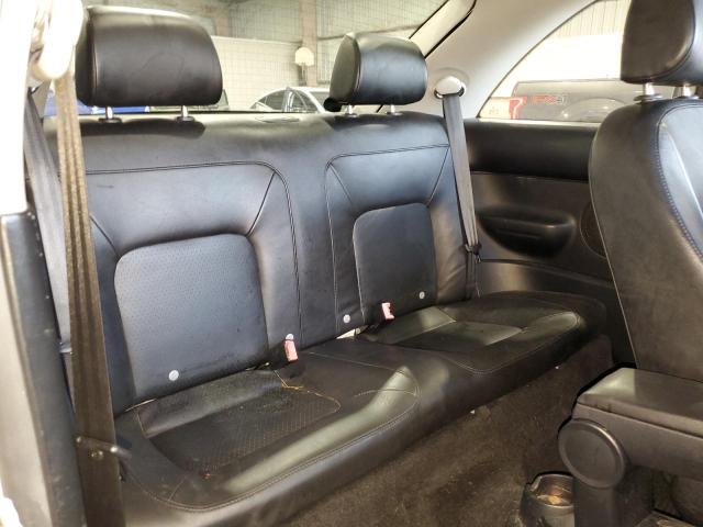 3VWPW3AG0AM008802 - 2010 VOLKSWAGEN NEW BEETLE WHITE photo 10