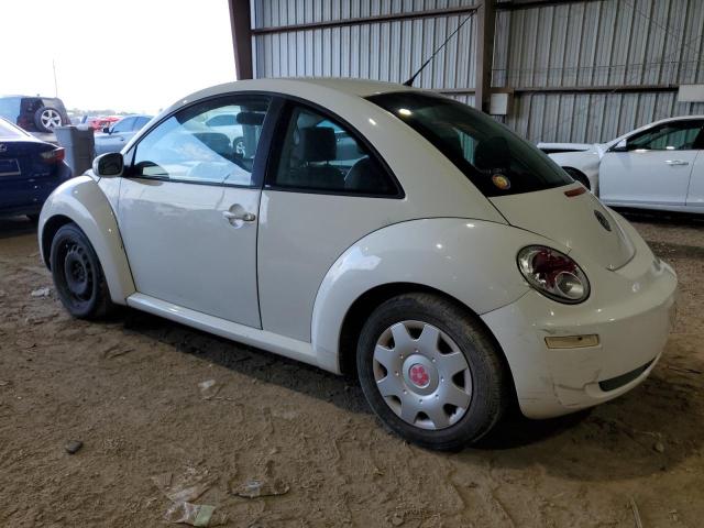 3VWPW3AG0AM008802 - 2010 VOLKSWAGEN NEW BEETLE WHITE photo 2