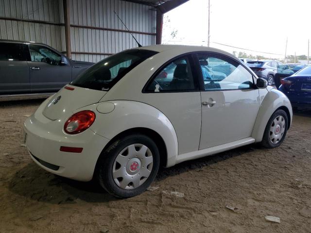3VWPW3AG0AM008802 - 2010 VOLKSWAGEN NEW BEETLE WHITE photo 3